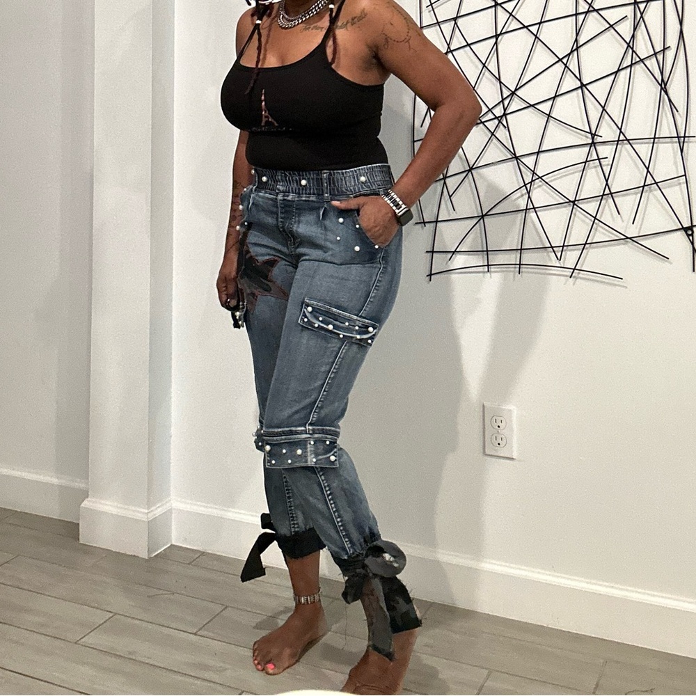 Custom Stylish denim pearl Women's Jeans with Bow Accents